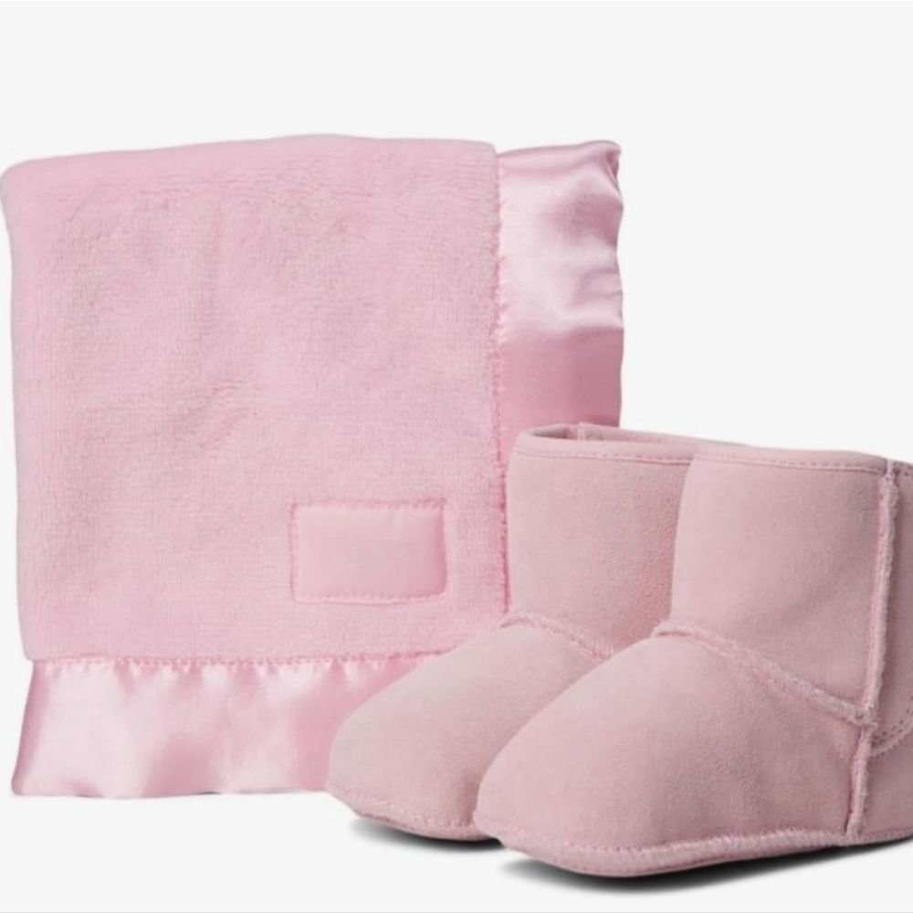 UGG Baby Classic Fashion Boot & Lovey Gift Set- Ribbon Candy